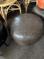 diverse lederen vintage poefs ook van stof in de opruiming, Ophalen, Gebruikt, Bertus11@xs4all.nl, Culemborg