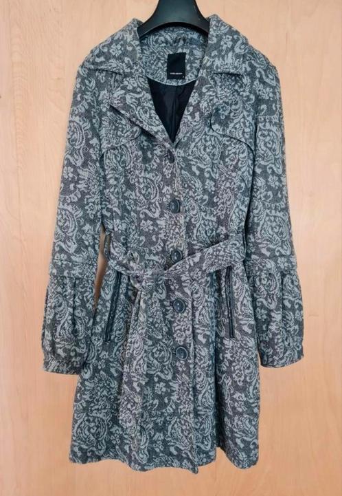 Prachtige voorjaarsjas / trenchcoat  Luxe stevige stof, Kleding | Dames, Jassen | Zomer, Gedragen, Maat 38/40 (M), Grijs, Ophalen of Verzenden