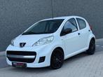 Peugeot 107 1.0-12V XR 5 deurs N.A.P Airco Nieuwe Apk, Voorwielaandrijving, Euro 5, Stof, Gebruikt