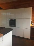 Komplete keuken met eiland en apart aanrecht. Hooglans wit, Huis en Inrichting, Keuken | Complete keukens, Wit, Ophalen of Verzenden