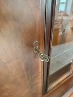 Antieke buffet/vitrinekast, Ophalen, Zo goed als nieuw, 25 tot 50 cm