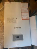 Te koop: Vaillant ecoFIT pro VUW 306/6-3– Zo goed als nieuw, Doe-het-zelf en Verbouw, Verwarming en Radiatoren, Ophalen, 30 tot 80 cm