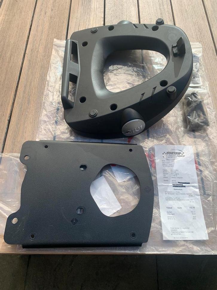 Givi monolock adapter + grondplaat bmw F 650 GS, F 800 GS, Motoren, Accessoires | Koffers en Tassen, Zo goed als nieuw, Ophalen