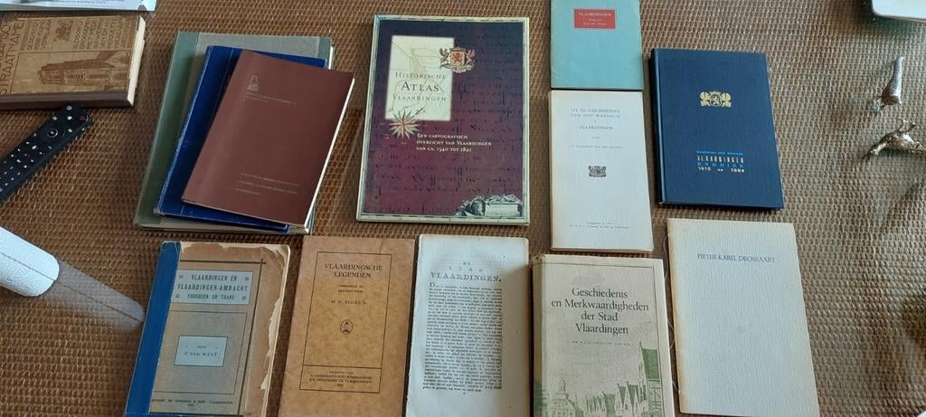 Oude zeldzame en mooie boeken over Vlaardingen., Boeken, Ophalen of Verzenden, Gelezen