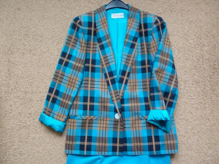 Antonette Franz Haushofer blazer pak mt 36 nog splinternieuw, Kleding | Dames, Jasjes, Kostuums en Pakken, Nieuw, Maat 36 (S)