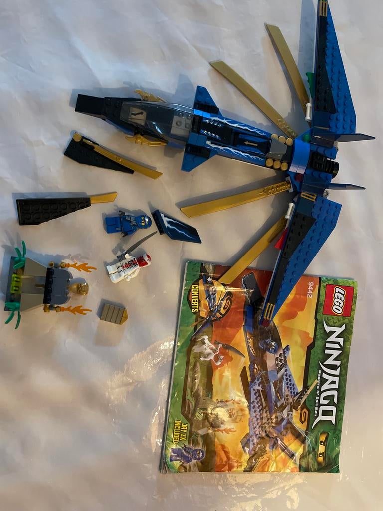 Lego Ninjago Jay's Storm Fighter (9442) met minifiguren, Lego, Ophalen of Verzenden, Zo goed als nieuw, Compleet
