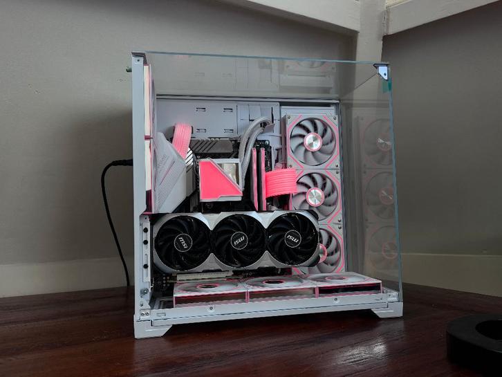 RTX 4070 TI / Ryzen 5900X Gaming pc!, Computers en Software, Desktop Pc's, Refurbished, 4 Ghz of meer, SSD, 32 GB, Gaming, Ophalen of Verzenden