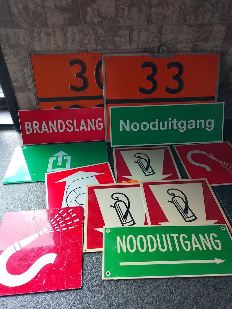 Vintage veiligheids borden(brandweer), Ophalen of Verzenden
