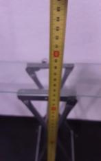 Sidetafel, Ophalen of Verzenden, Zo goed als nieuw, Glas, 25 tot 50 cm