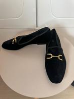 Zwarte suède loafers Zara - Maat 39, Kleding | Dames, Schoenen, Ophalen of Verzenden, Zo goed als nieuw, Zwart, Instappers