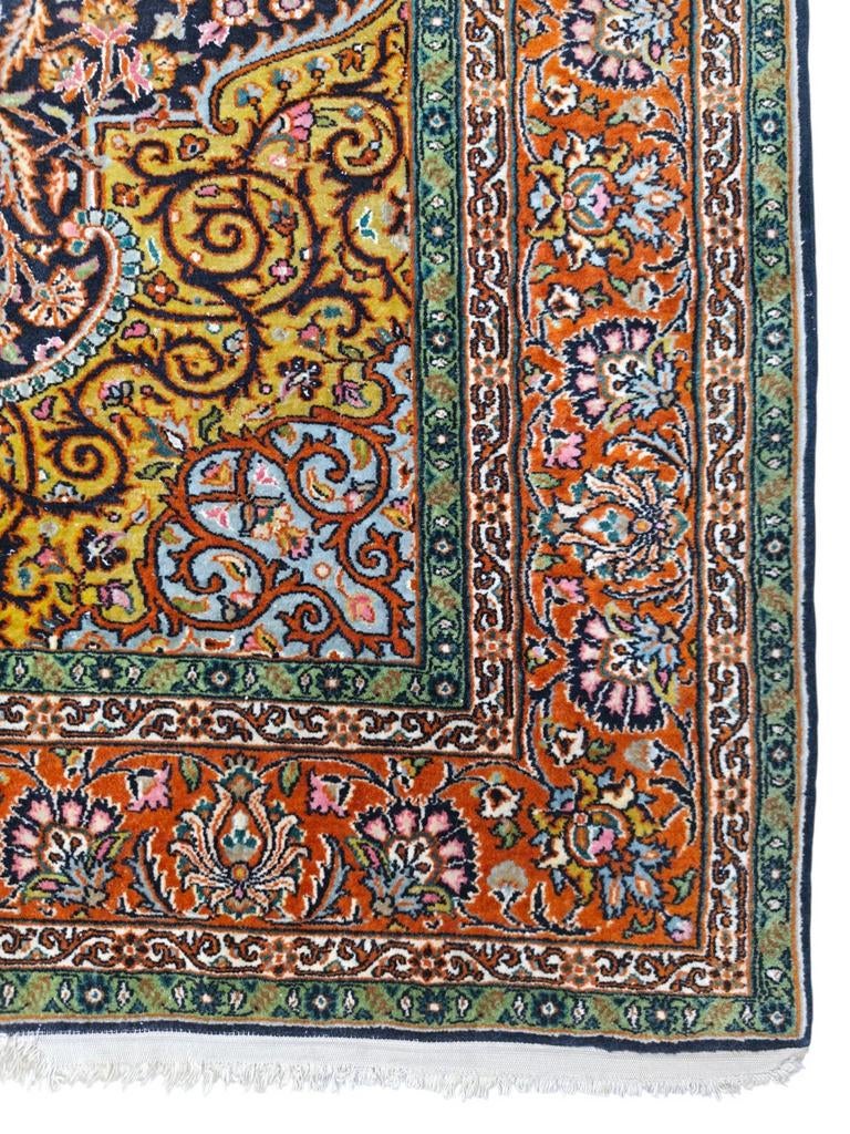 Handgeknoopt oosters Kashmir tapijt medallion silk 155x220cm, Hype pop up, Gebruikt, Persian, Perzisch, vintage, oosters, hype