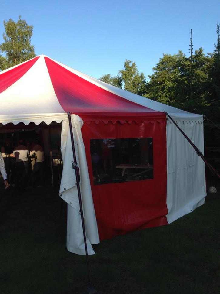 Feesttent 10 meter diameter, Tuin en Terras, Partytenten, Zo goed als nieuw, Partytent, 2 meter of meer, 8 meter of meer, 6 meter of meer