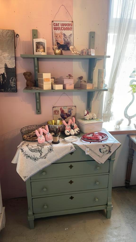 Oude Groene Ladekast, Huis en Inrichting, Kasten | Ladekasten, Zo goed als nieuw, Minder dan 100 cm, 50 tot 100 cm, 25 tot 50 cm