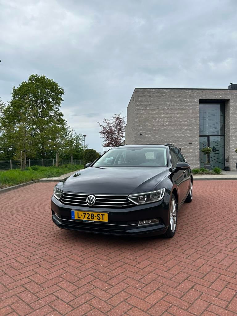Volkswagen Passat Variant 1.6 TDI 2016 + APK april 2027, Auto's, Volkswagen, Particulier, Passat, Diesel, C, Stationwagon, Automaat