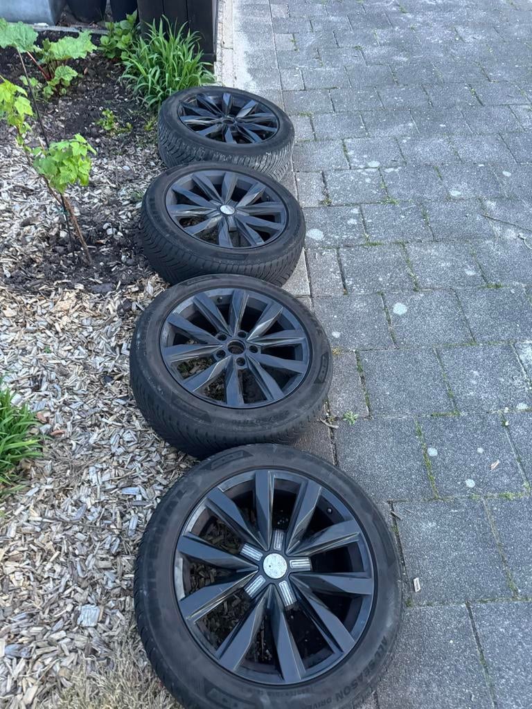VW Transporter T6 velgen 235/50/R18, Auto-onderdelen, Banden en Velgen, Ophalen, 18 inch, Banden en Velgen, 235 mm