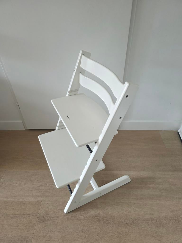 TRIPP TRAPP WIT, Kinderen en Baby's, Kinderstoelen, Ophalen, Zo goed als nieuw, Meegroeistoel