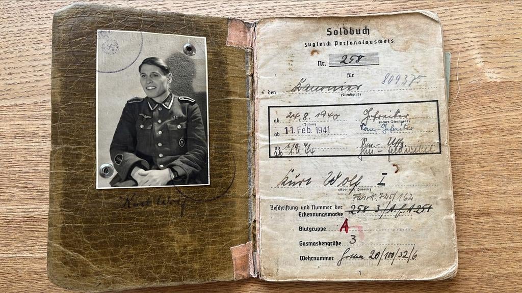 Soldbuch, 167 ID, Nederland, Atlantikwall, Oostfront, Ophalen of Verzenden, Nederland, Embleem of Badge