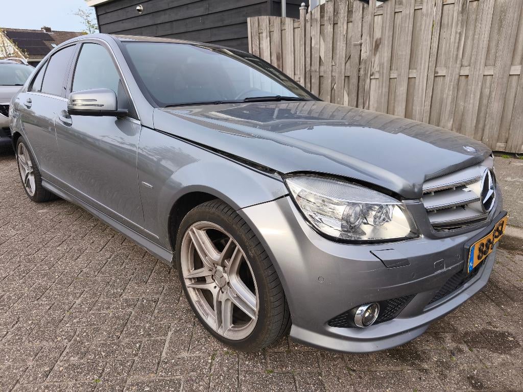 Mercedes-Benz C-Klasse C180 K Sedan 2008 schade, Achterwielaandrijving, Zwart, Origineel Nederlands, Handgeschakeld