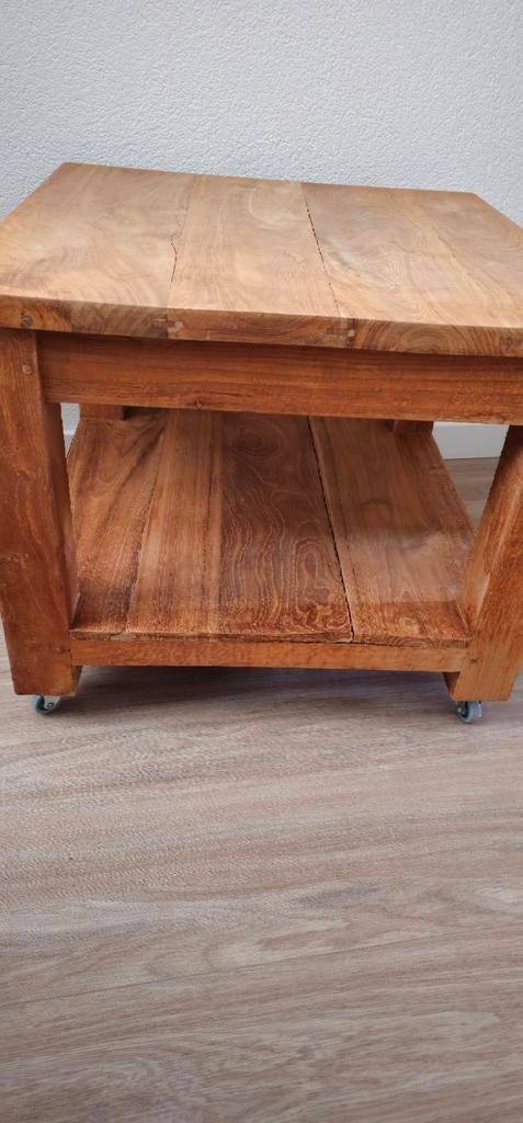 Mooie teakhouten salontafel, 50 tot 100 cm, Minder dan 50 cm, Vierkant, Teakhout