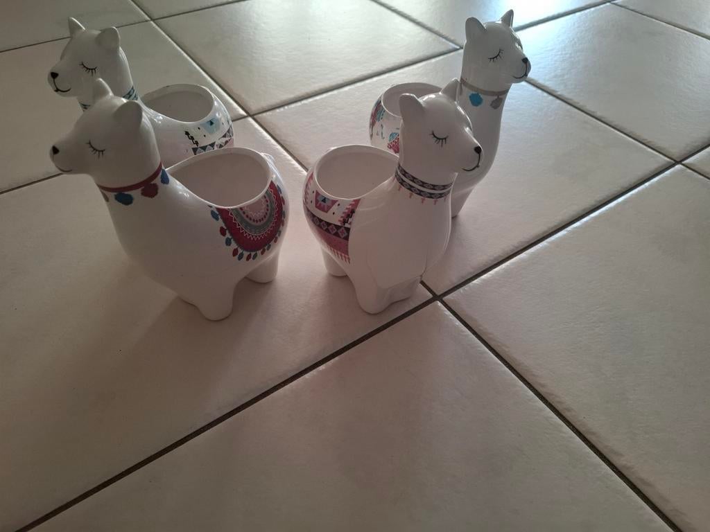 Plantenpotjes Alpaca, Ophalen, Zo goed als nieuw