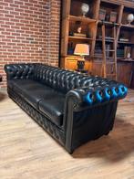 Originele 4-zits Chesterfield bank - 255cm breed, Ophalen, 250 tot 300 cm, Info@chesterfieldjinkie.nl, Rechte bank