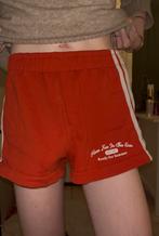 Kort rood broekje, Kleding | Heren, Broeken en Pantalons, Ophalen of Verzenden, Zo goed als nieuw, Maat 46 (S) of kleiner, Rood