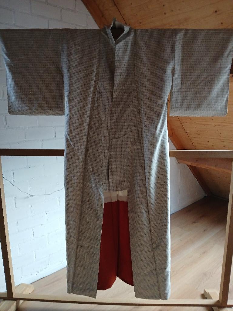 Traditionele Japanse Kimono white black, Antiek en Kunst, Antiek | Kleding en Accessoires, Ophalen of Verzenden