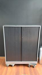 Archiefkast met schuifdeuren, Huis en Inrichting, Kasten | Roldeurkasten en Archiefkasten, Ophalen, Gebruikt, 100 tot 150 cm, 100 tot 150 cm