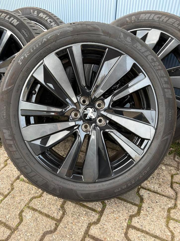 19” originele Peugeot 3008 / 5008 GT velgen + zomerbanden, Auto-onderdelen, Banden en Velgen, Banden en Velgen, Zomerbanden, 19 inch