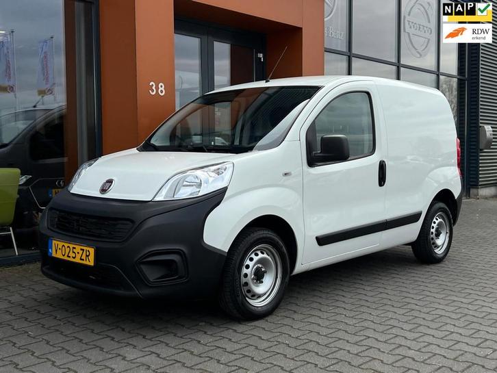 Fiat Fiorino 1.4 benzine|Airco|el. ramen|Bluetooth|1e eig!, Auto's, Bestelauto's, Bedrijf, Te koop, ABS, Airconditioning, Bluetooth