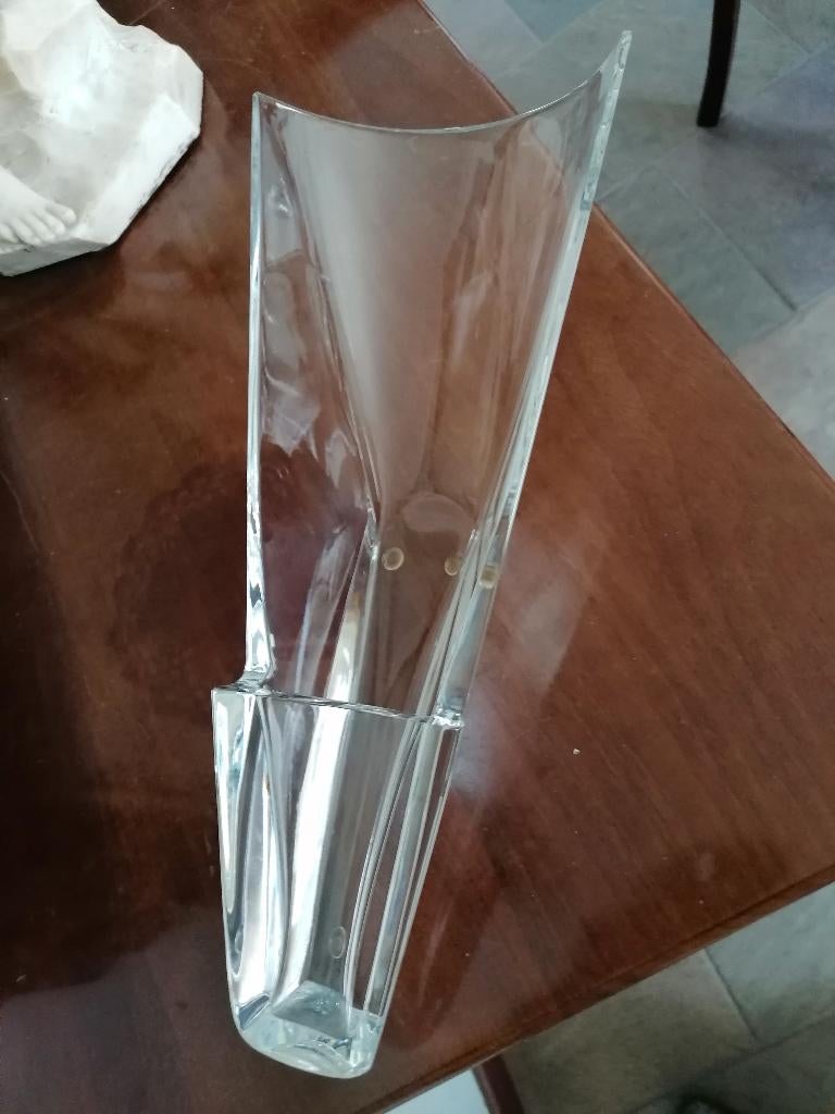 baccarat diva vaas, Ophalen