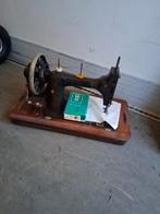 Antieke Victoria Naaimachine, Ophalen of Verzenden