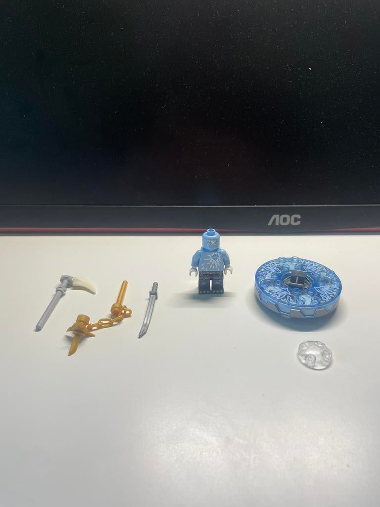 Lego Ninjago Zane NRG minifiguur met spinner en accessoires, Lego, Inclusief minifiguren, Ophalen of Verzenden, Zo goed als nieuw