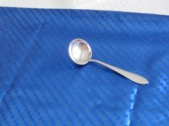 1 juslepel/sauslepel 18 cm Gero Zilmeta puntfilet 718., Huis en Inrichting, Keuken | Bestek, Gebruikt, Ophalen of Verzenden, Rvs of Chroom