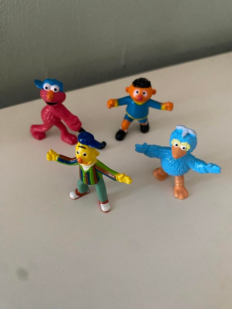 Leuke Sesamstraat poppetjes - Elmo, Bert, Ernie en Pino, Kinderen en Baby's, Ophalen of Verzenden, Gebruikt
