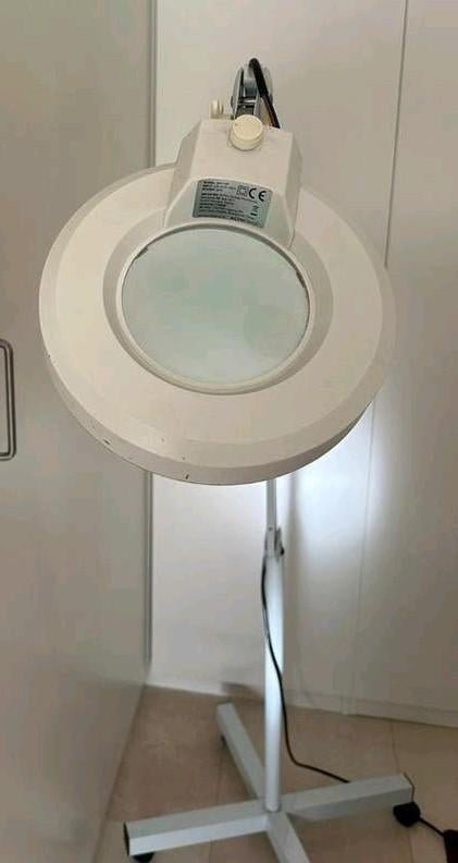 Witte loeplamp, verstelbaar, Ophalen, Minder dan 100 cm