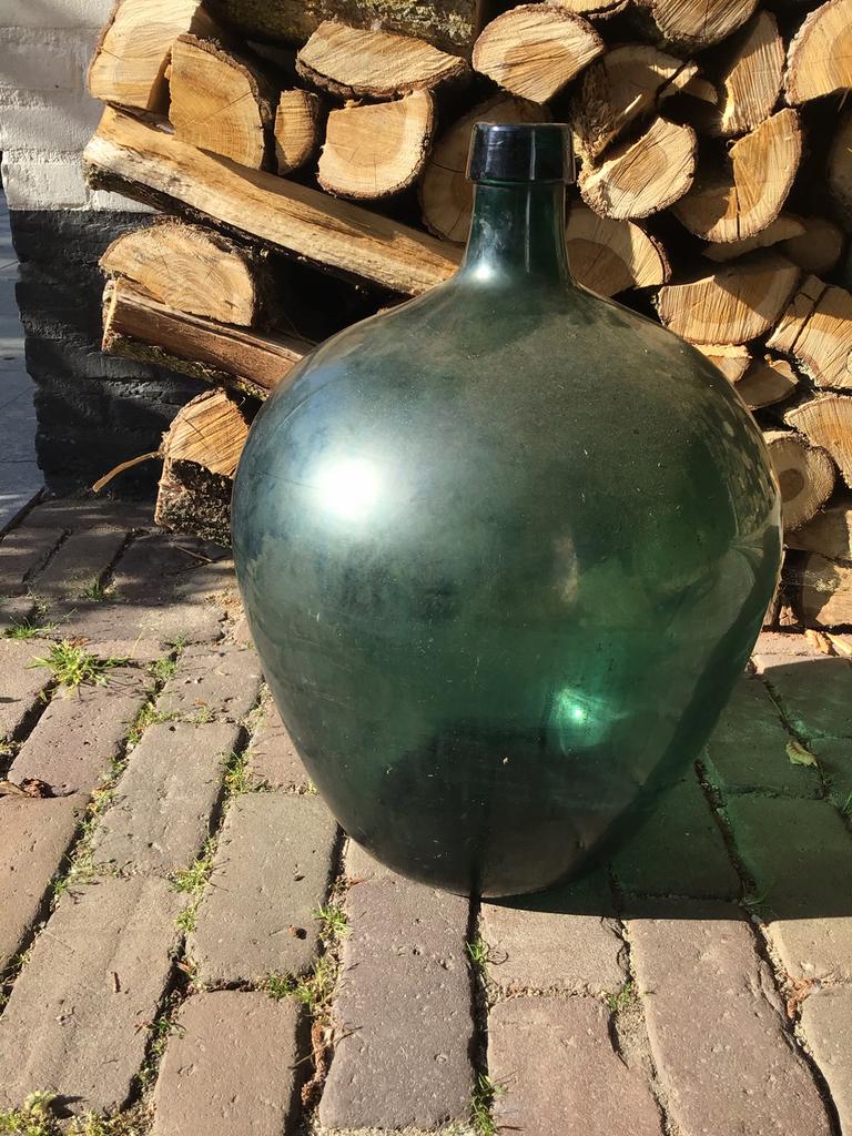 Grote glazen fles de decoratie, Ophalen, Gebruikt