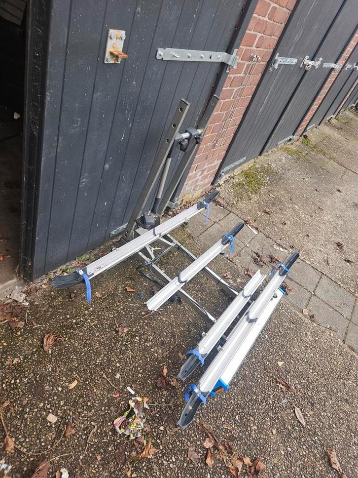 Fietsendrager voor 4 fietsen - Trekhaak, Auto diversen, Fietsendragers, Gebruikt, Trekhaakdrager, Ophalen