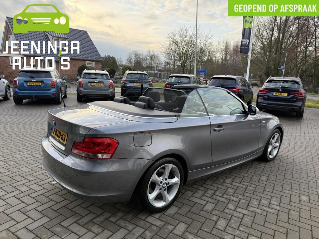 BMW 1-serie Cabrio 118i Exclusive Edition|Navi|Leer, Auto's, BMW, Euro 5, Achterwielaandrijving, Zwart, Cabriolet