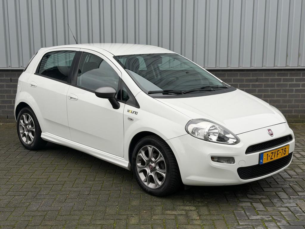 Fiat Punto Evo 0.9 TwinAir Young |Airco|CruiseControl|5 Deur, Auto's, Voorwielaandrijving, Gebruikt, Origineel Nederlands, Bedrijf