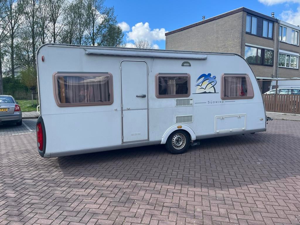 Knaus Sudwind EU 04 , mover & veel extra's, scherp geprijst!, Standaardzit, Particulier, 5 tot 6 meter, Knaus