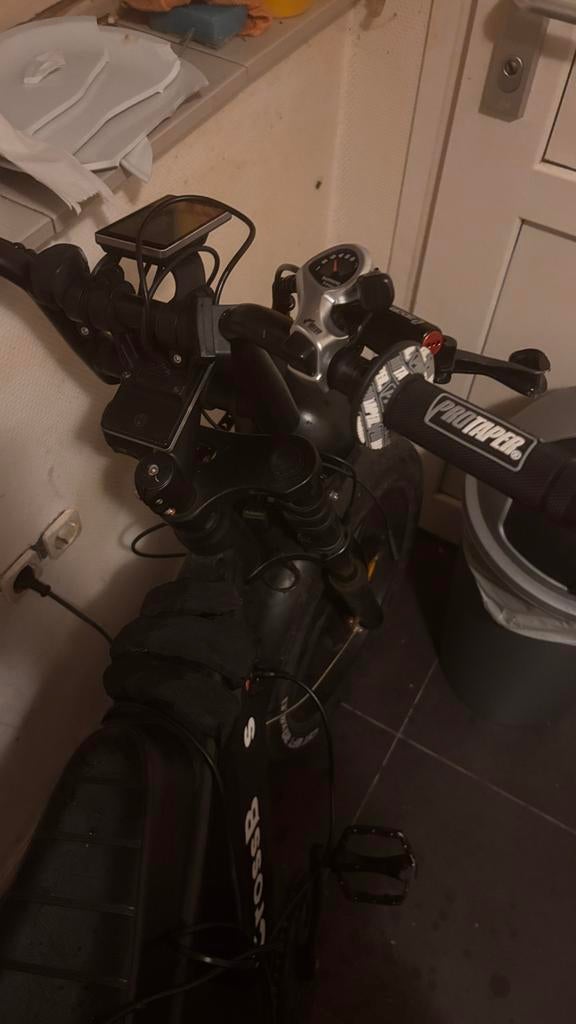 Project veel aan gedaan Bericht voor meer info, Fietsen en Brommers, Elektrische fietsen, Ophalen, Gebruikt, Overige merken