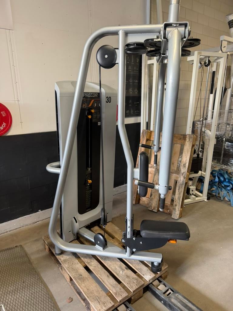 Precor rear delt/pec fly 114 kg C-Line, Ophalen, Gebruikt, ., Precor