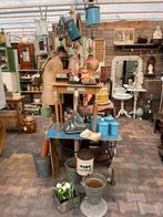 Blauwe ijzeren Franse tuintafel vintage,brocant, Ophalen