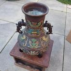 Antieke Chinese bronzen vaas met kleurrijke decoratie, Ophalen of Verzenden