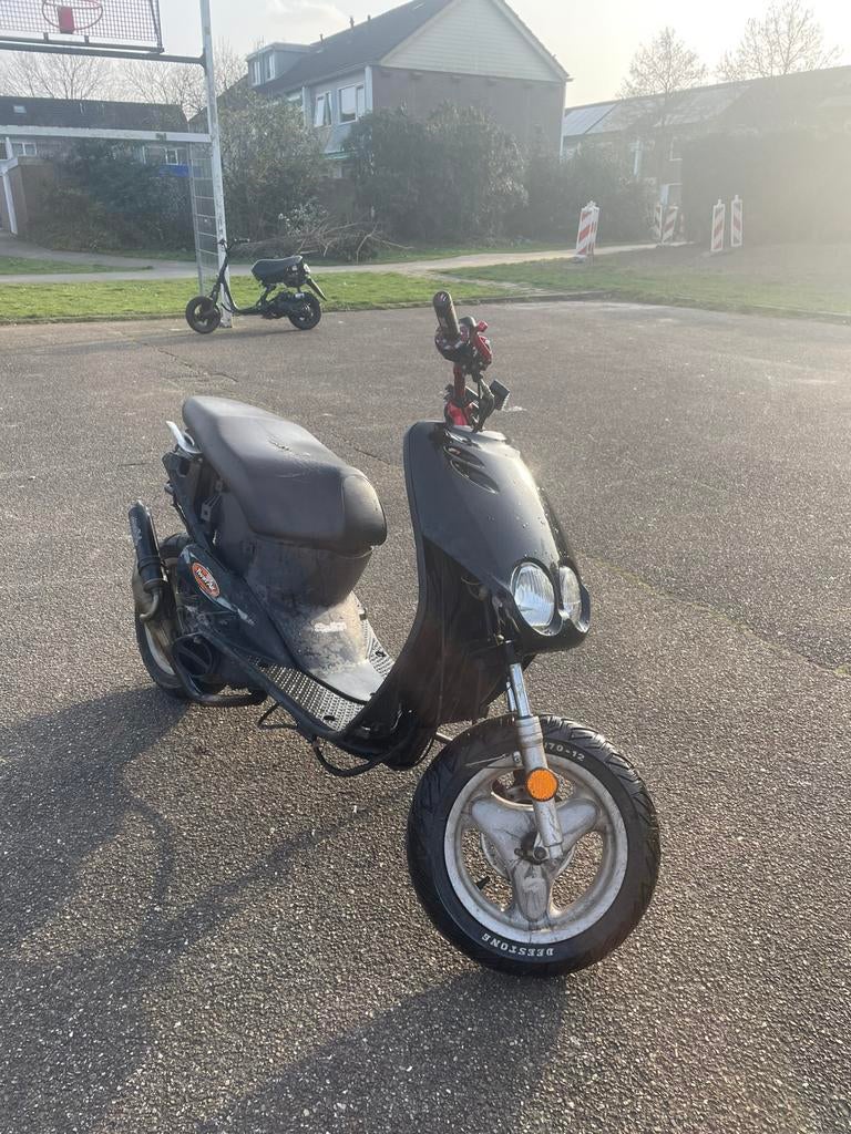 Yamaha neos 70cc WOK, Ophalen, Tweetakt, Gebruikt, Yamaha