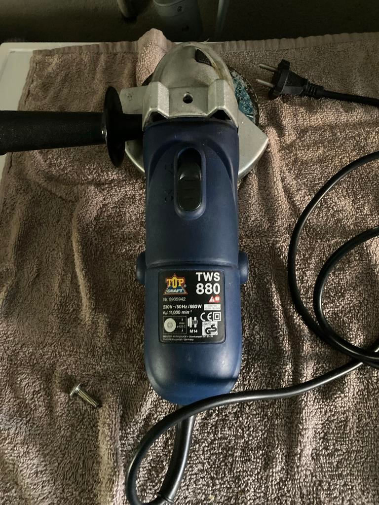 Haakse slijper, Doe-het-zelf en Verbouw, Gereedschap | Slijpmachines, Ophalen, Gebruikt, 700 tot 1000 watt, Haakse handslijpmachine