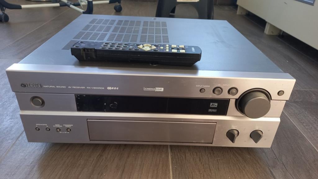 Yamaha reciever RX-V800RDS 300W veel power, Audio, Tv en Foto, Versterkers en Receivers, Ophalen of Verzenden, 120 watt of meer