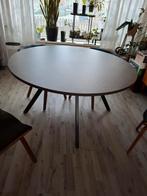 Ronde eettafel 140cm met metalen onderstel, walnoot kleur, Ophalen