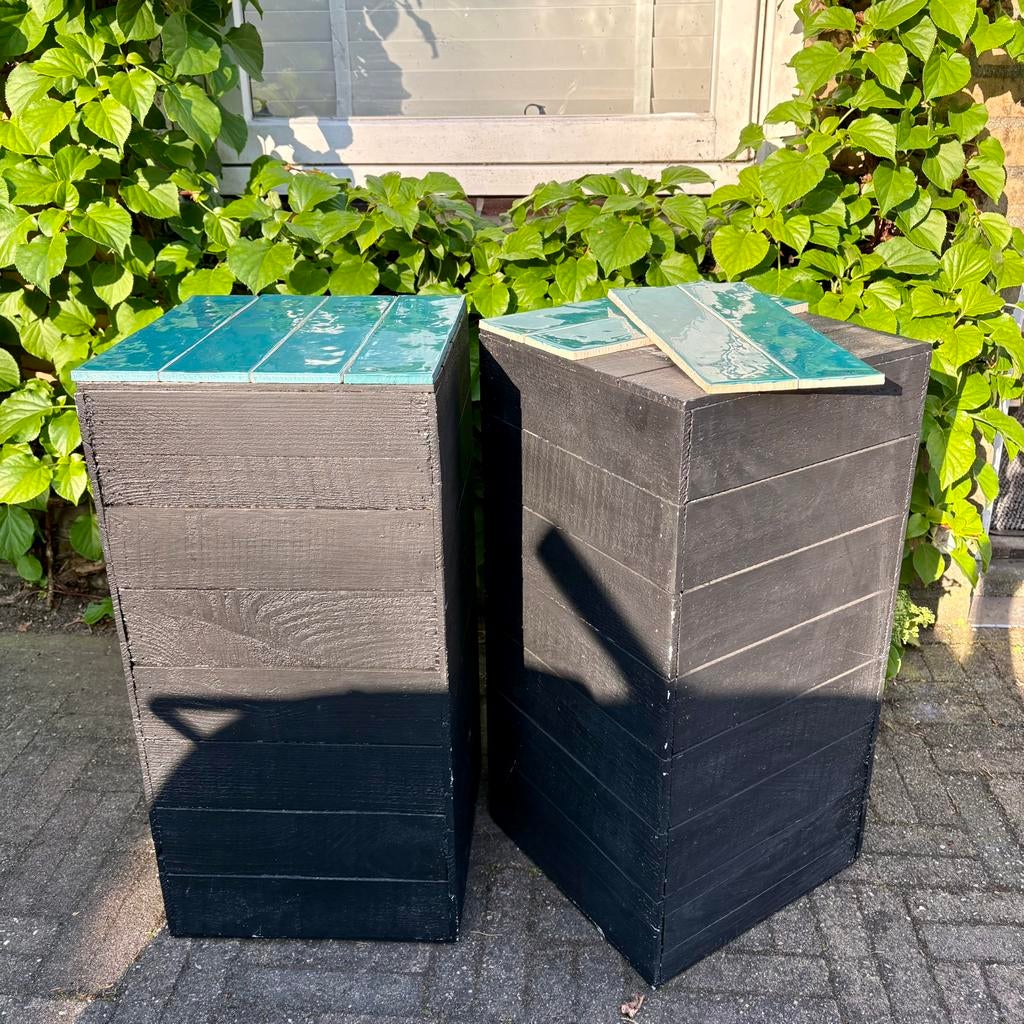 2 zuilen voor bv potten of vazen., Ophalen, Zo goed als nieuw